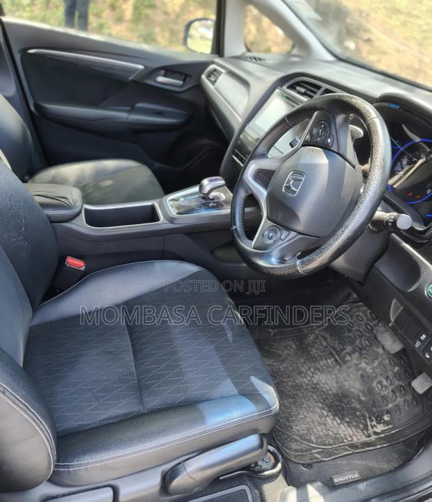 Honda Fit Shuttle 2016 Black
