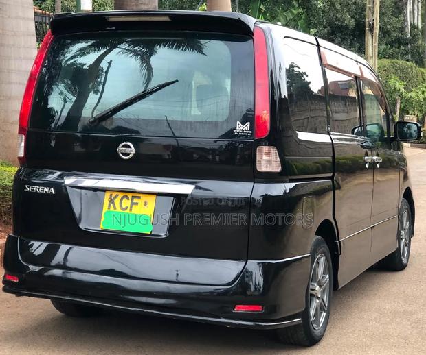 Nissan Serena 2009 Black