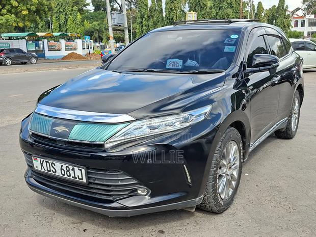 Toyota Harrier 2017 Blue