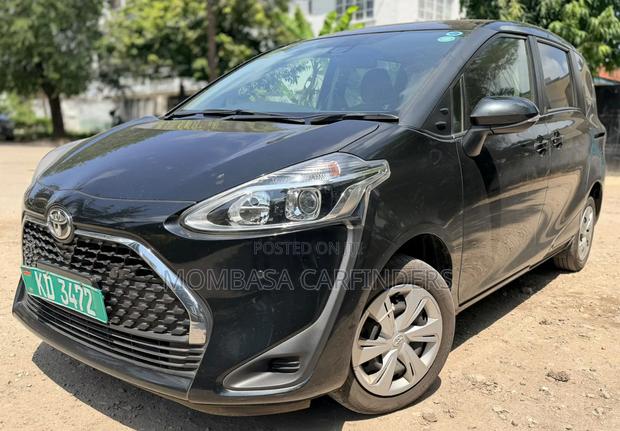 Toyota Sienta 2019 Black