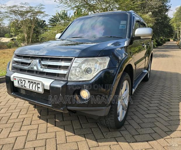 Mitsubishi Pajero 2008 Black