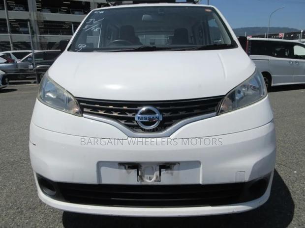 Nissan NP200 2019 White