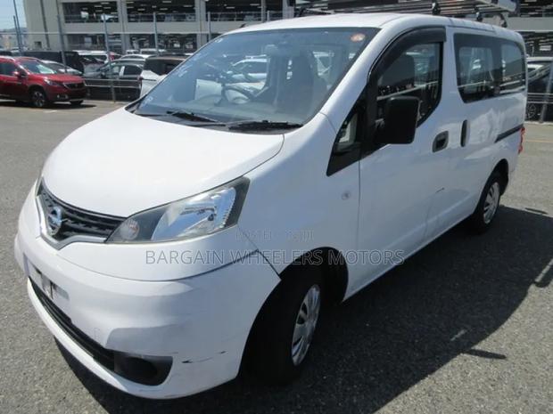 Nissan NP200 2019 White