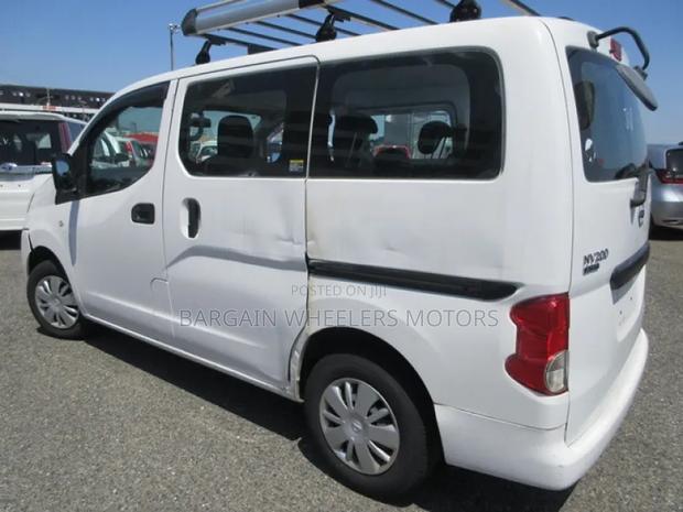 Nissan NP200 2019 White