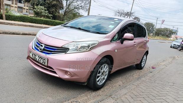 Nissan Note 2014 Pink