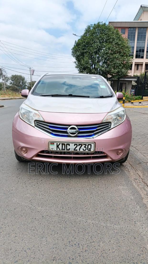 Nissan Note 2014 Pink
