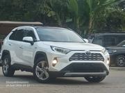 Toyota RAV4 2020 White for sale