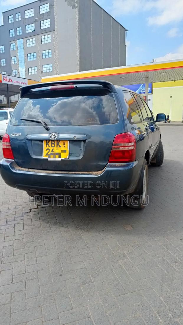 Toyota Kluger 2003 Black