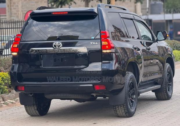 Toyota Land Cruiser Prado 2020 Black