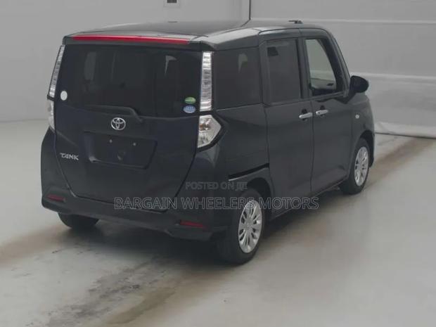 Toyota Tank 2020 Black