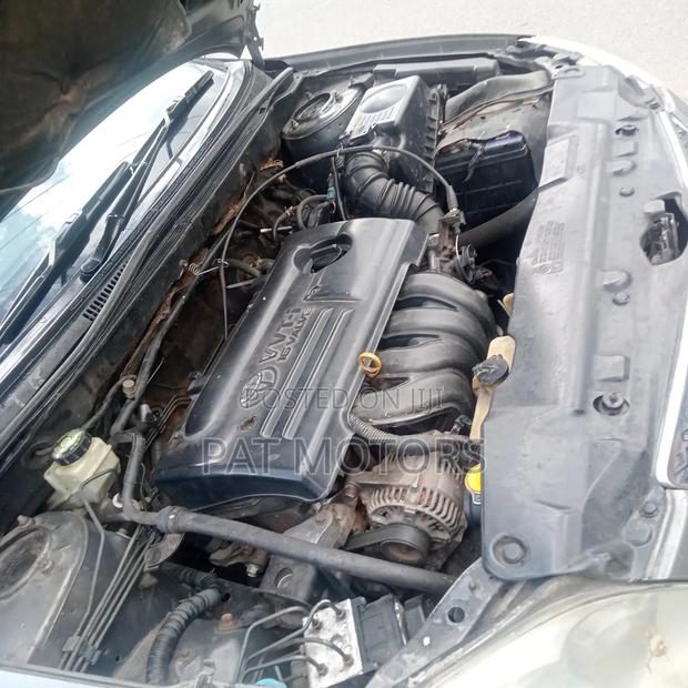 Toyota Allex 2002 Gray