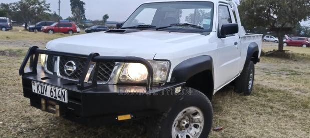 Nissan Patrol 2016 White