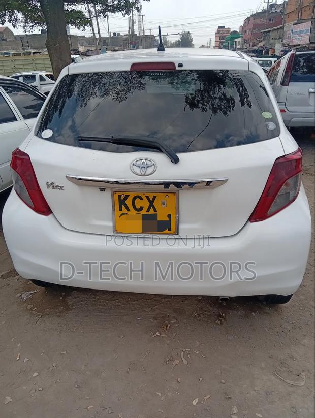 Toyota Vitz 2013 White