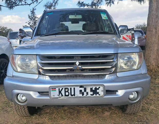 Mitsubishi Pajero IO 2002 Gray
