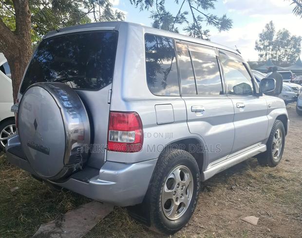 Mitsubishi Pajero IO 2002 Gray