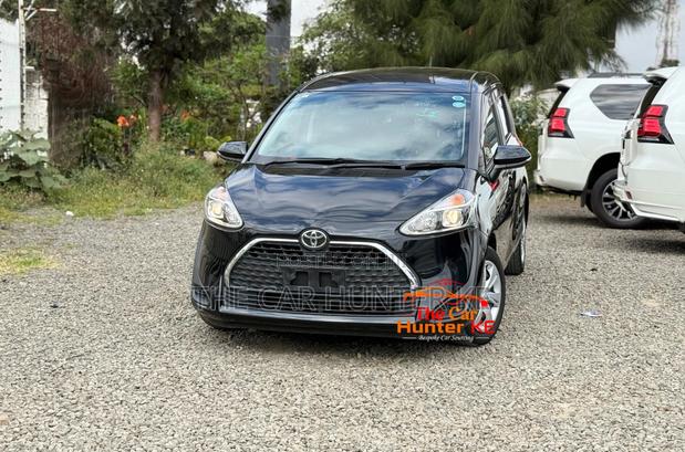 Toyota Sienta 1.5 FWD 2019