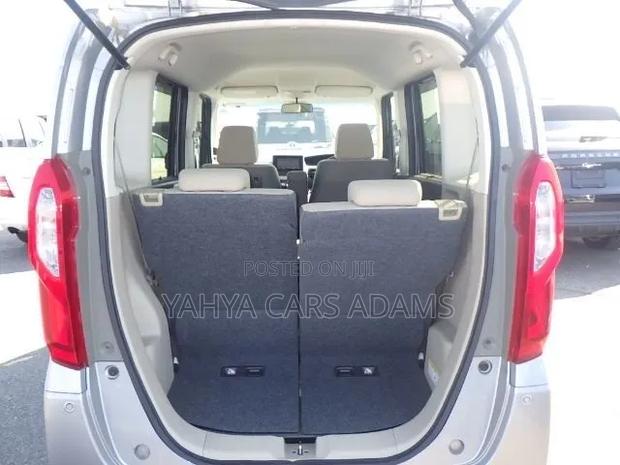 Honda N-Box 2019 Silver