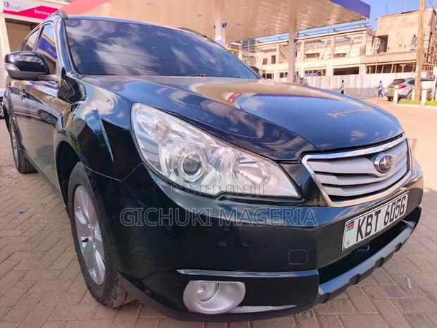 Subaru Outback 2012 Black