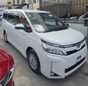 Toyota Voxy ZS 2WD 8-Seater 2019 White for sale