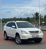Toyota Harrier 2011 White for sale