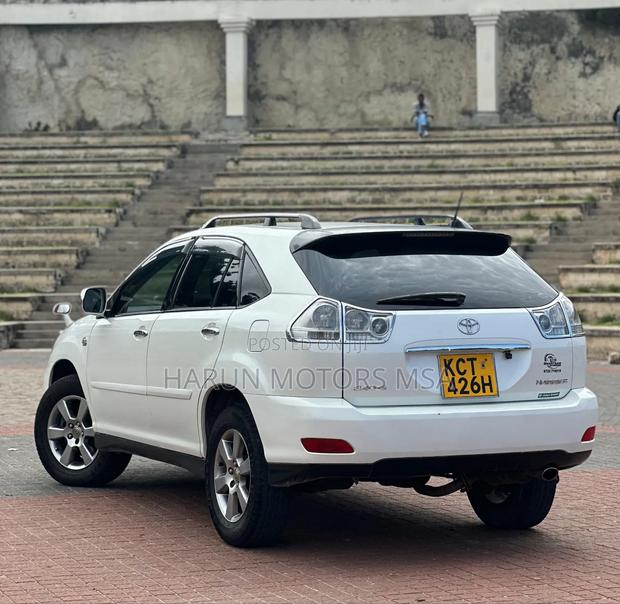 Toyota Harrier 2011 White