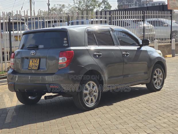 Toyota IST 2008 Gray