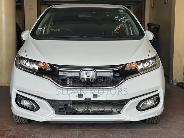 Honda Fit 2019 Ivory