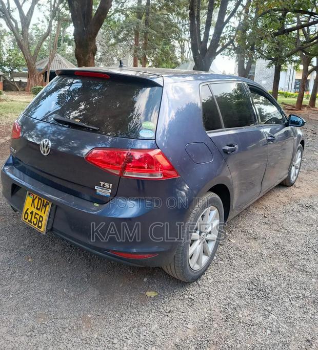 Volkswagen Golf Variant 2016 Blue