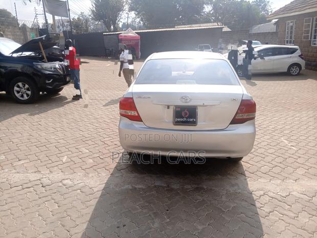 Toyota Axio 2010 Silver