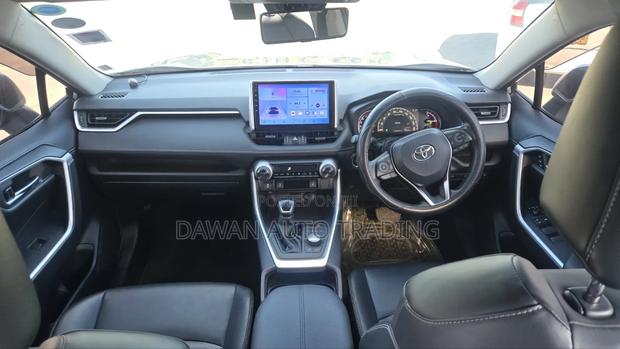 Toyota RAV4 2019 Silver
