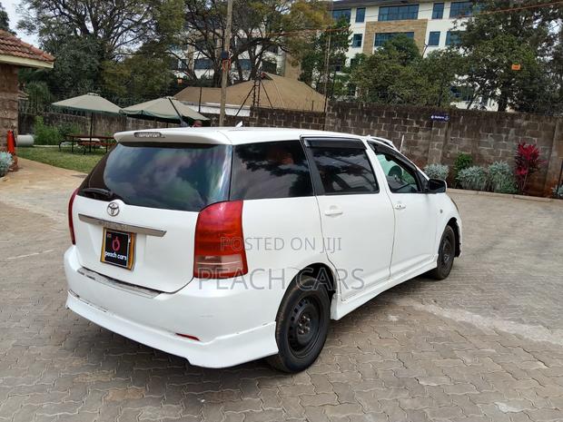 Toyota Wish 2006 White