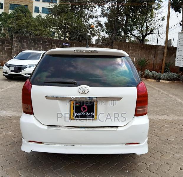 Toyota Wish 2006 White