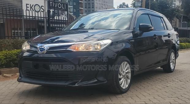 Toyota Corolla Fielder 1.5 Hybrid FWD 2019 Black