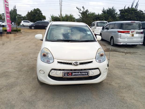 Daihatsu Boon 2015 White