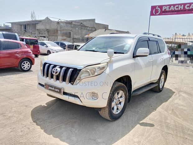 Toyota Land Cruiser Prado 2014 White
