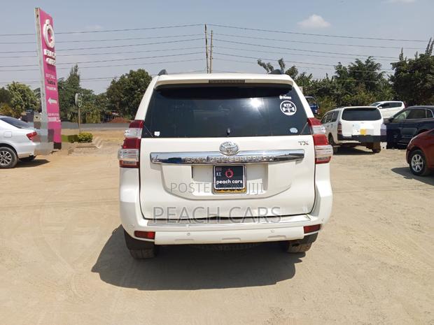 Toyota Land Cruiser Prado 2014 White