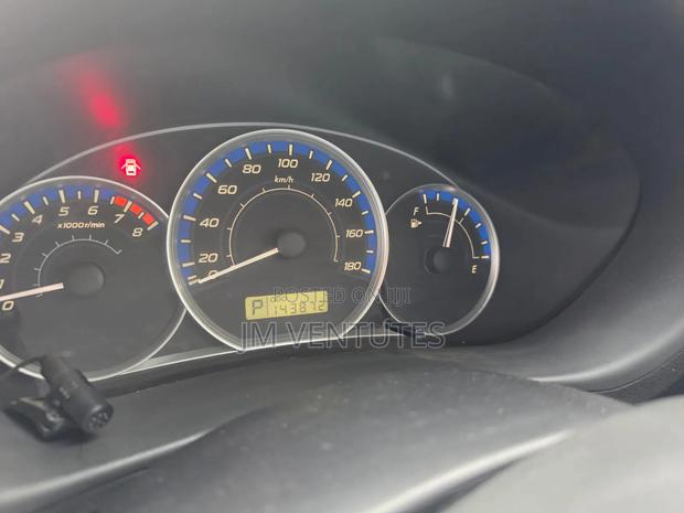 Subaru Forester 2011 Silver