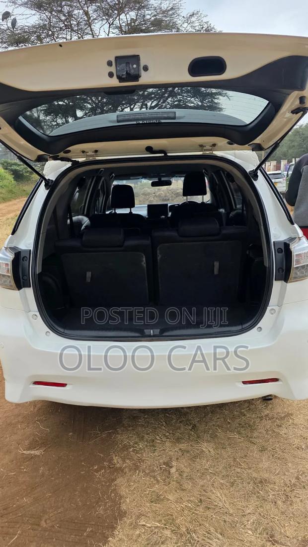 Toyota Wish 2013 White