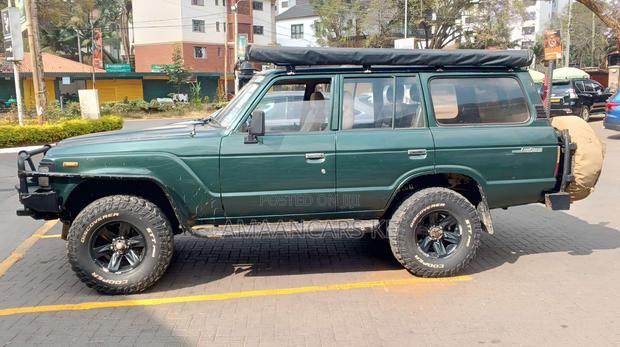 Toyota Land Cruiser 1990 Green