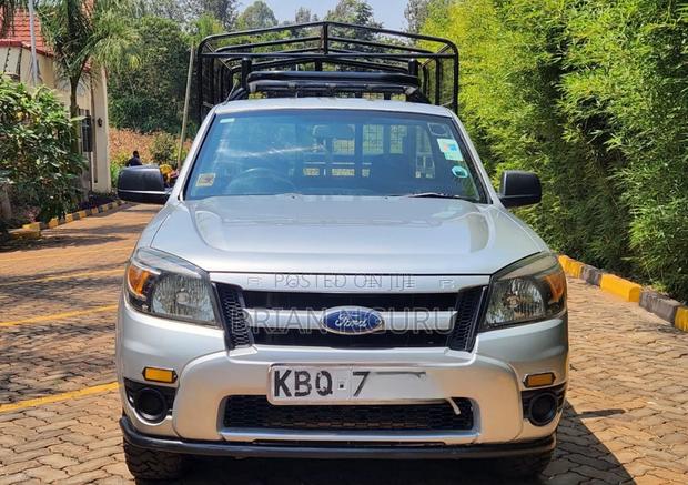 Ford Ranger 2010 Silver