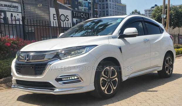 Honda Vezel 1.5 2WD 2019 White
