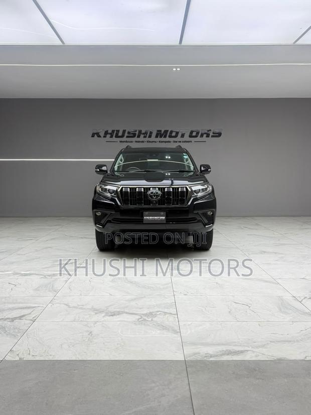 Toyota Land Cruiser Prado 2021 Black