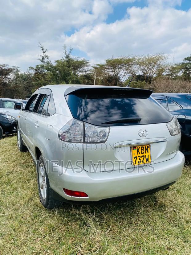 Toyota Harrier 2006 Silver