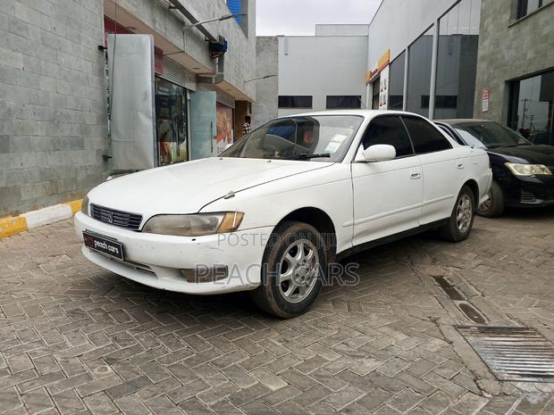 Toyota Mark II 1994 White