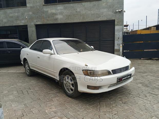 Toyota Mark II 1994 White