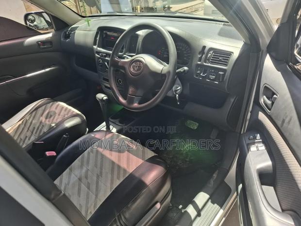 Toyota Succeed 2012 Silver
