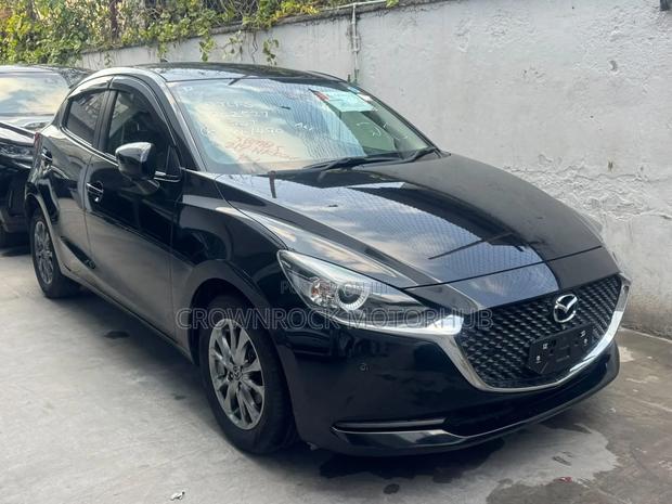 Mazda 2 2019 Black