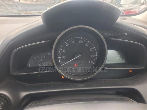 Mazda 2 2019 Black