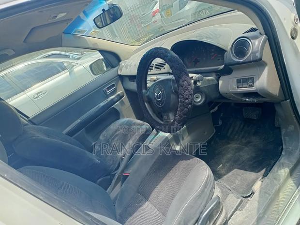 Mazda Demio 2005 White