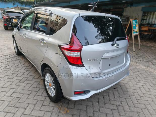 Nissan Note 2019 Silver